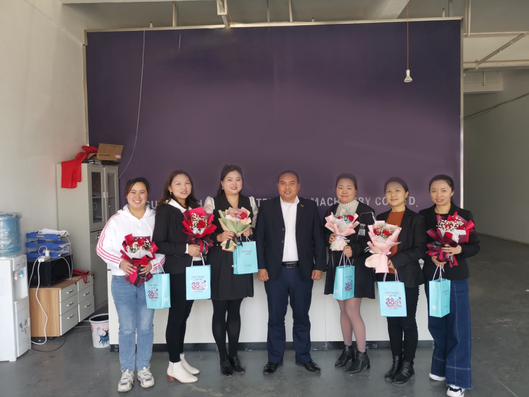 知禮儀 塑形象 打造職業女性新標桿